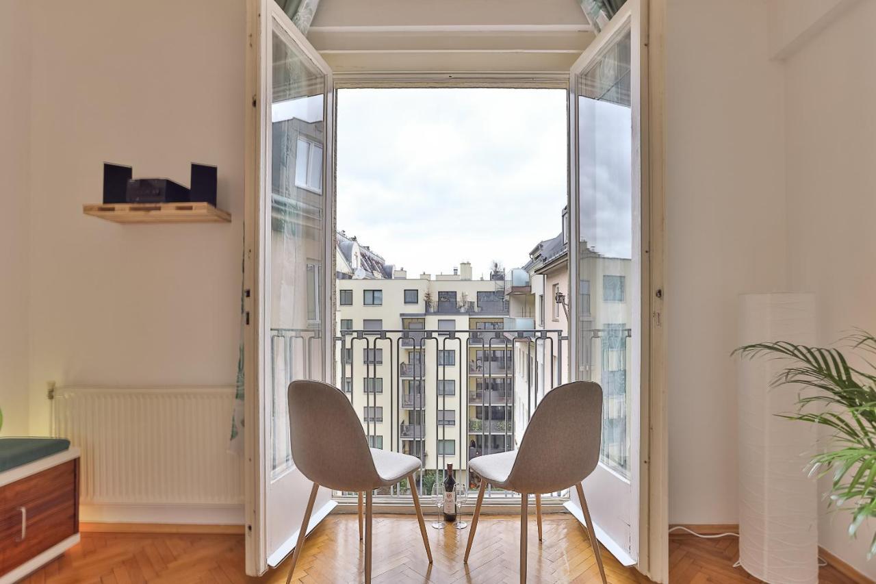 French Balcony - 45m² - Szeneviertel Apartamento *
