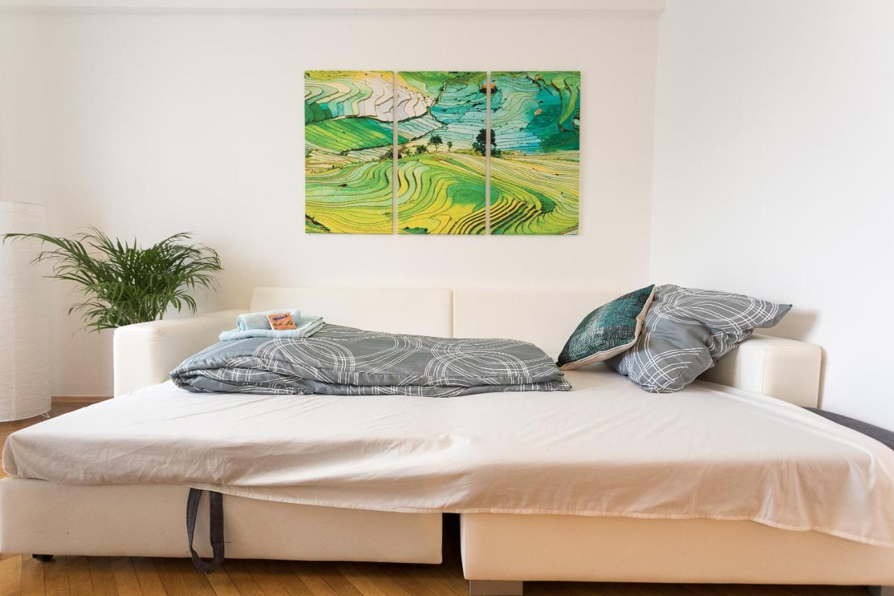 French Balcony - 45m² - Szeneviertel Viena